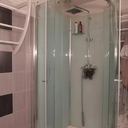 Maison Avec Jardins A 5 Mn De La Gare De La Rochelle *